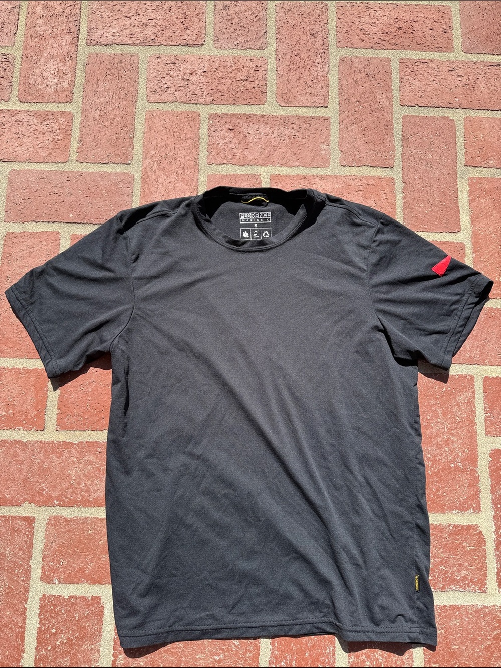 Florence Men’s Black Crew Neck Performance T-Shirt